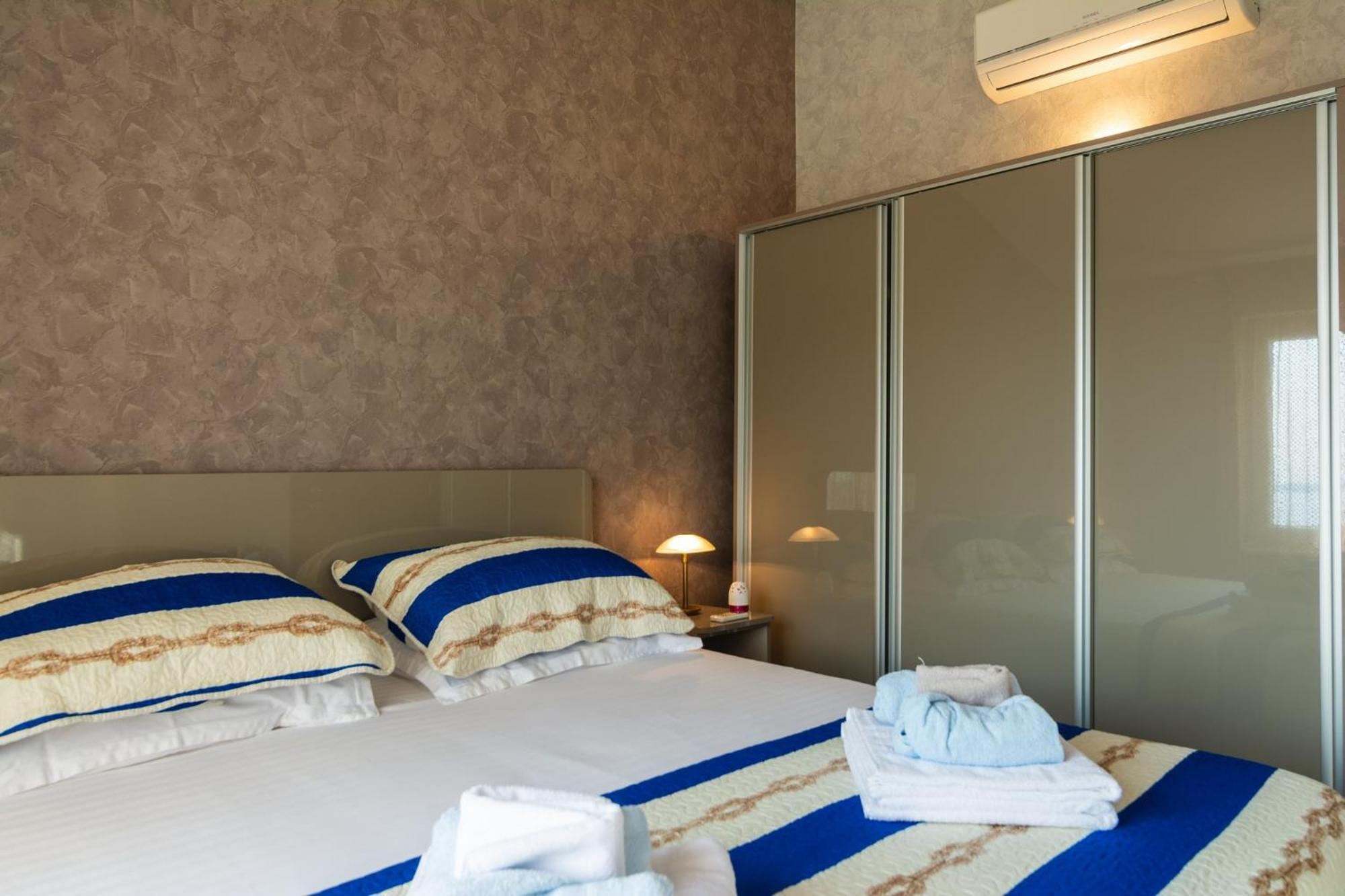 Kuca Za Odmor R&A Villa Podstrana Luaran gambar