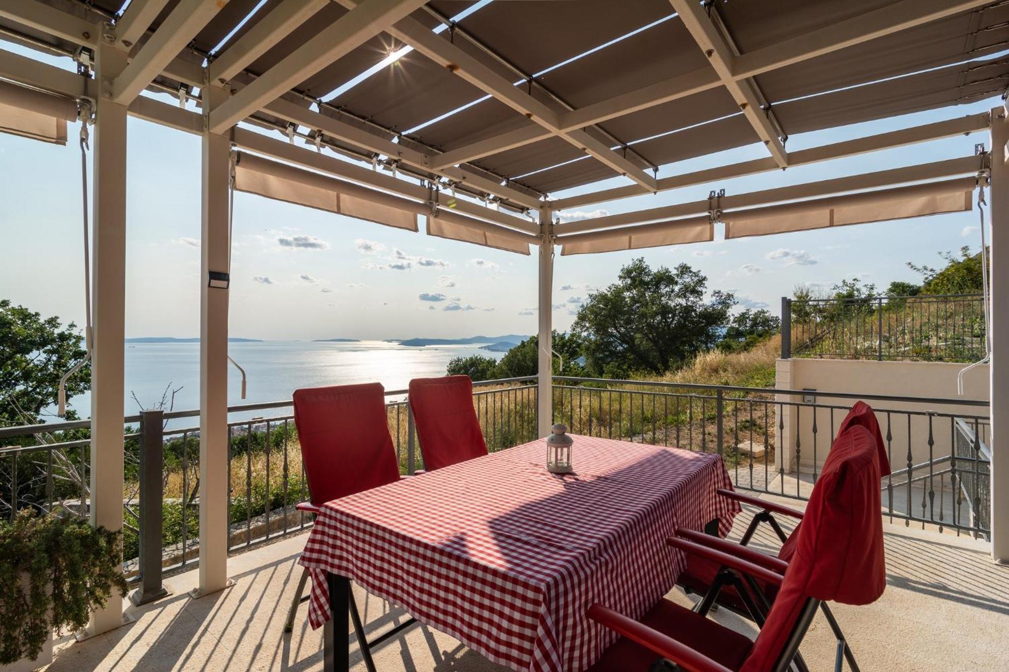 Kuca Za Odmor R&A Villa Podstrana Luaran gambar