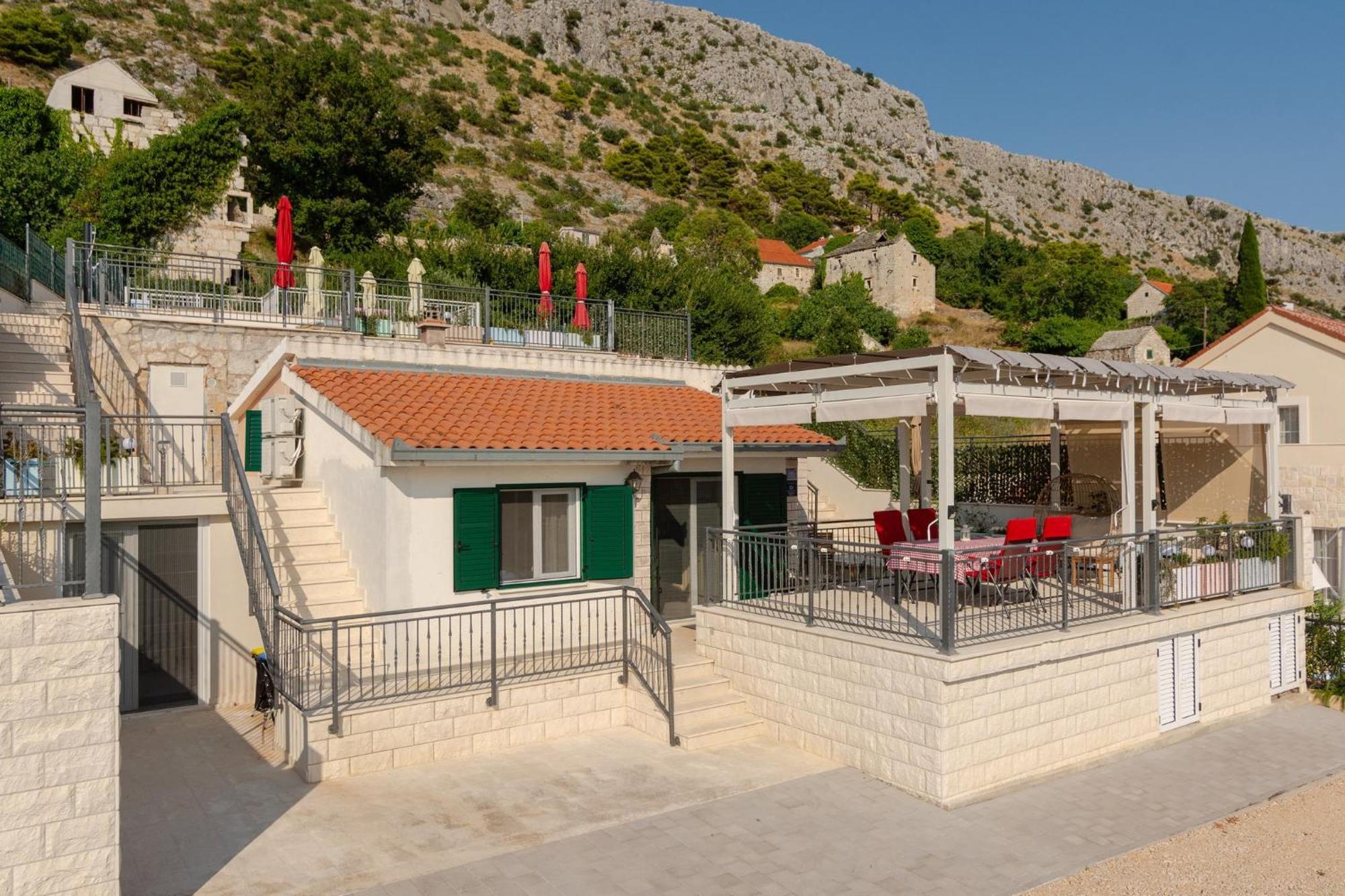 Kuca Za Odmor R&A Villa Podstrana Luaran gambar