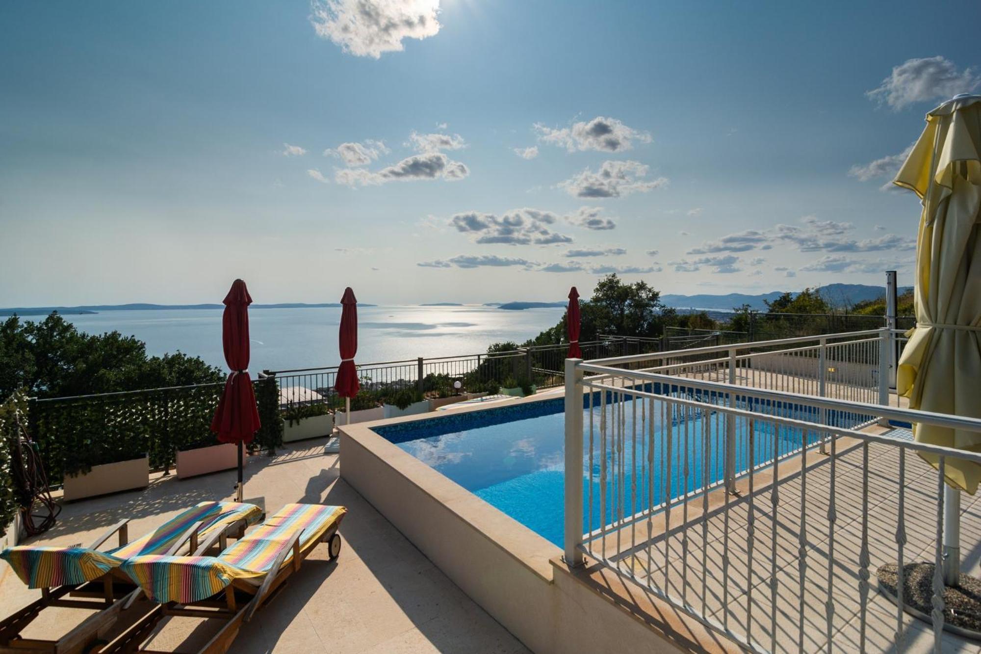 Kuca Za Odmor R&A Villa Podstrana Luaran gambar